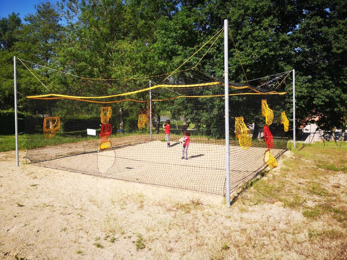 Camping Domaine De Mepillat Saint-Nizier-le-Bouchoux Екстериор снимка