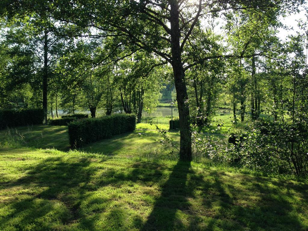 Camping Domaine De Mepillat Saint-Nizier-le-Bouchoux Екстериор снимка