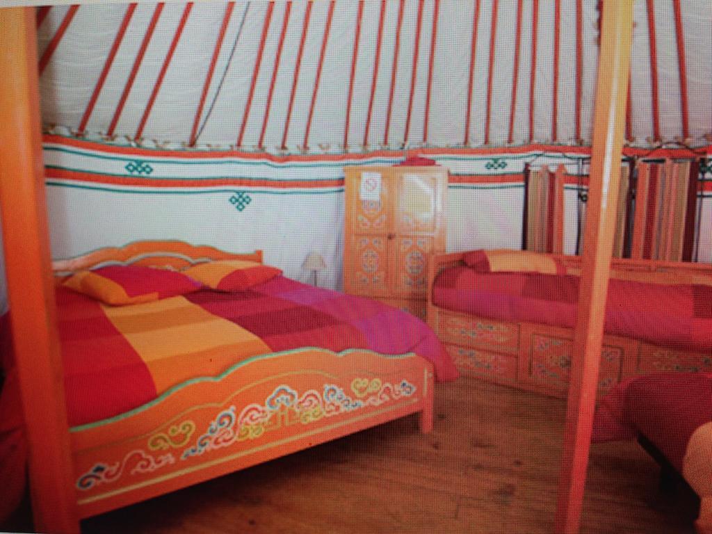 Camping Domaine De Mepillat Saint-Nizier-le-Bouchoux Стая снимка